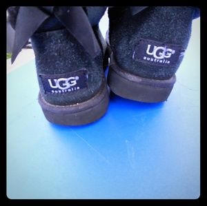 Girls UGG black boots - 5Y Excellent Condition